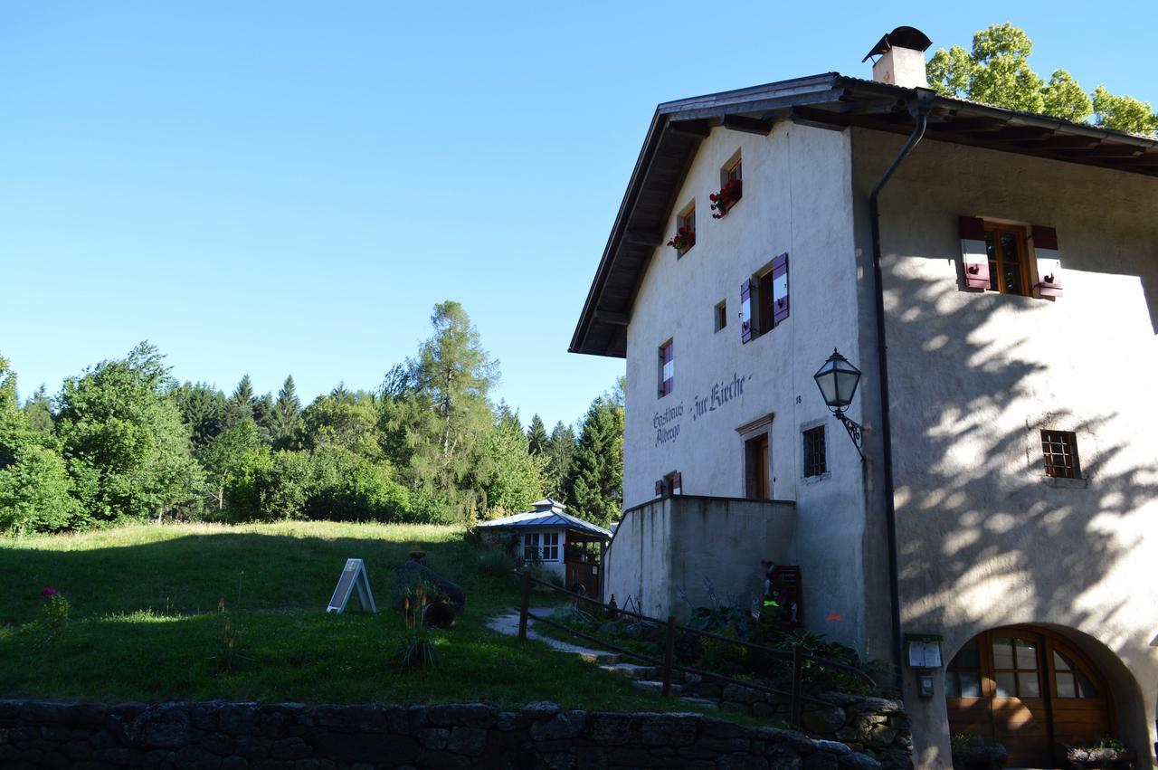 Hotel Zur Kirche Magre all' Adige Exteriör bild